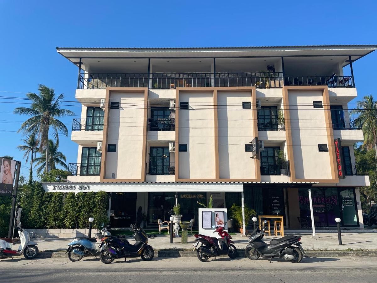 Laewan Guesthouse Baan Tai Esterno foto