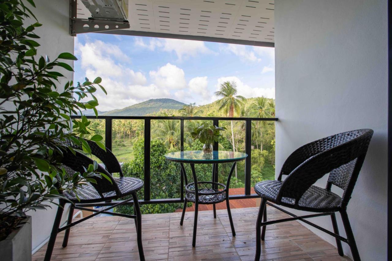 Laewan Guesthouse Baan Tai Esterno foto
